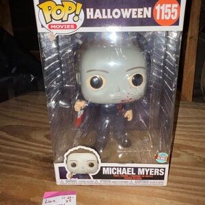 Funko Pop! Halloween Michael Myers with Gray Mask and Black Outfit